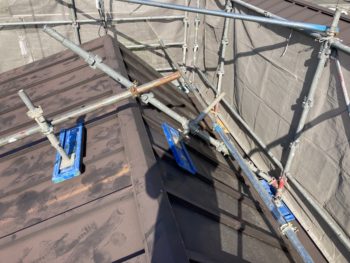 風が強い日に屋根がバタバタする！屋根葺き替え工事