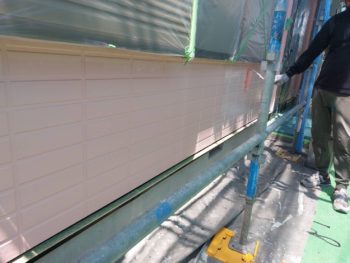 ピンクベージュの外壁塗装で一新!伊豆の国市南條