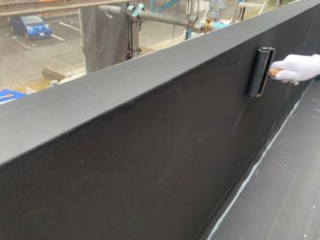 ベランダ内側がプクっと浮いている！ベランダ防水補修工事