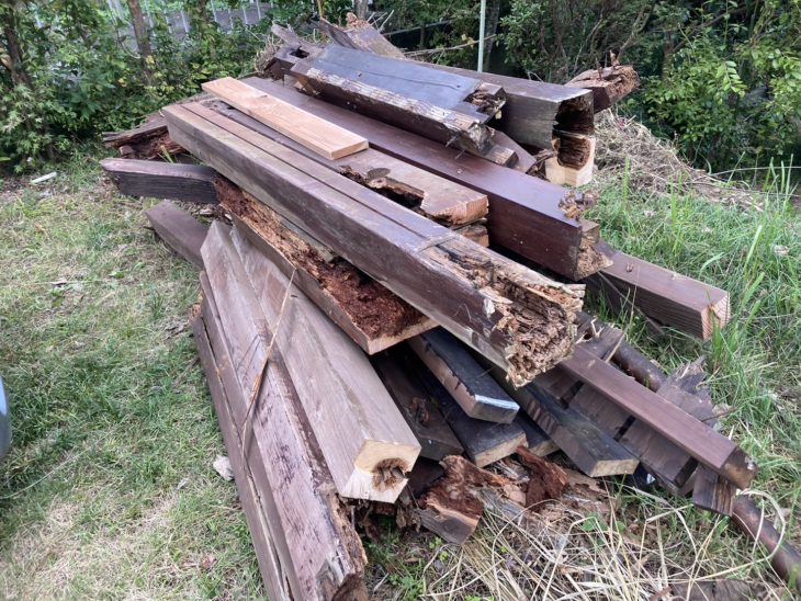 屋根外壁塗装とウッドデッキの改修工事|伊豆の国市