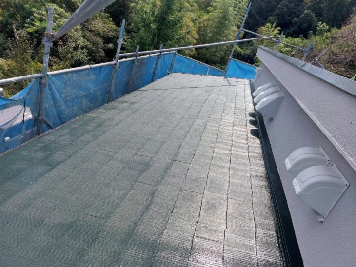 屋根外壁塗装とウッドデッキの改修工事|伊豆の国市