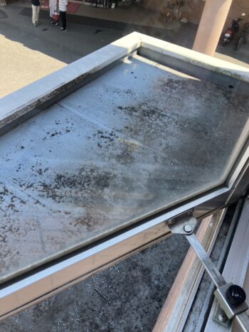 エントランス上部