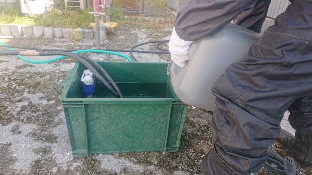 洗浄にはバイオ洗浄を採用しており、オリバークリーナーという洗剤を使用いたします。