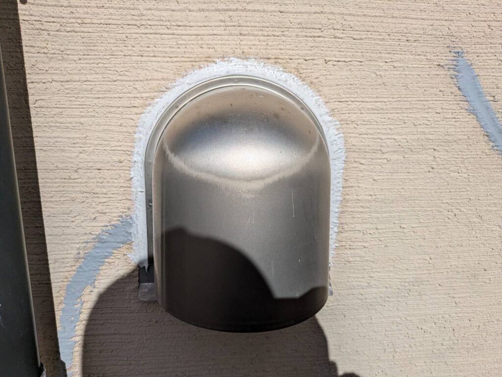 排気口 コーキング完了