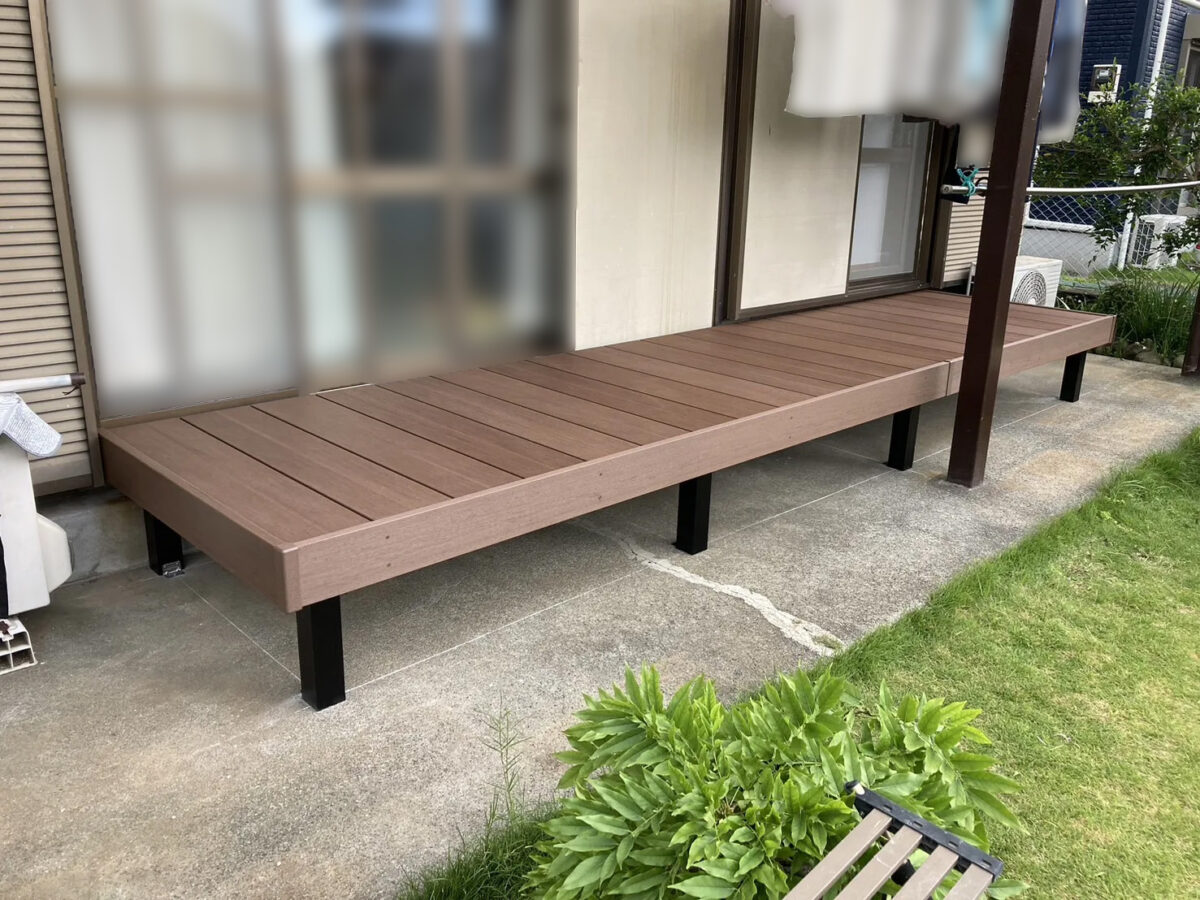 【伊豆の国市】不安定なウッドデッキを人工木デッキへ改修する工事